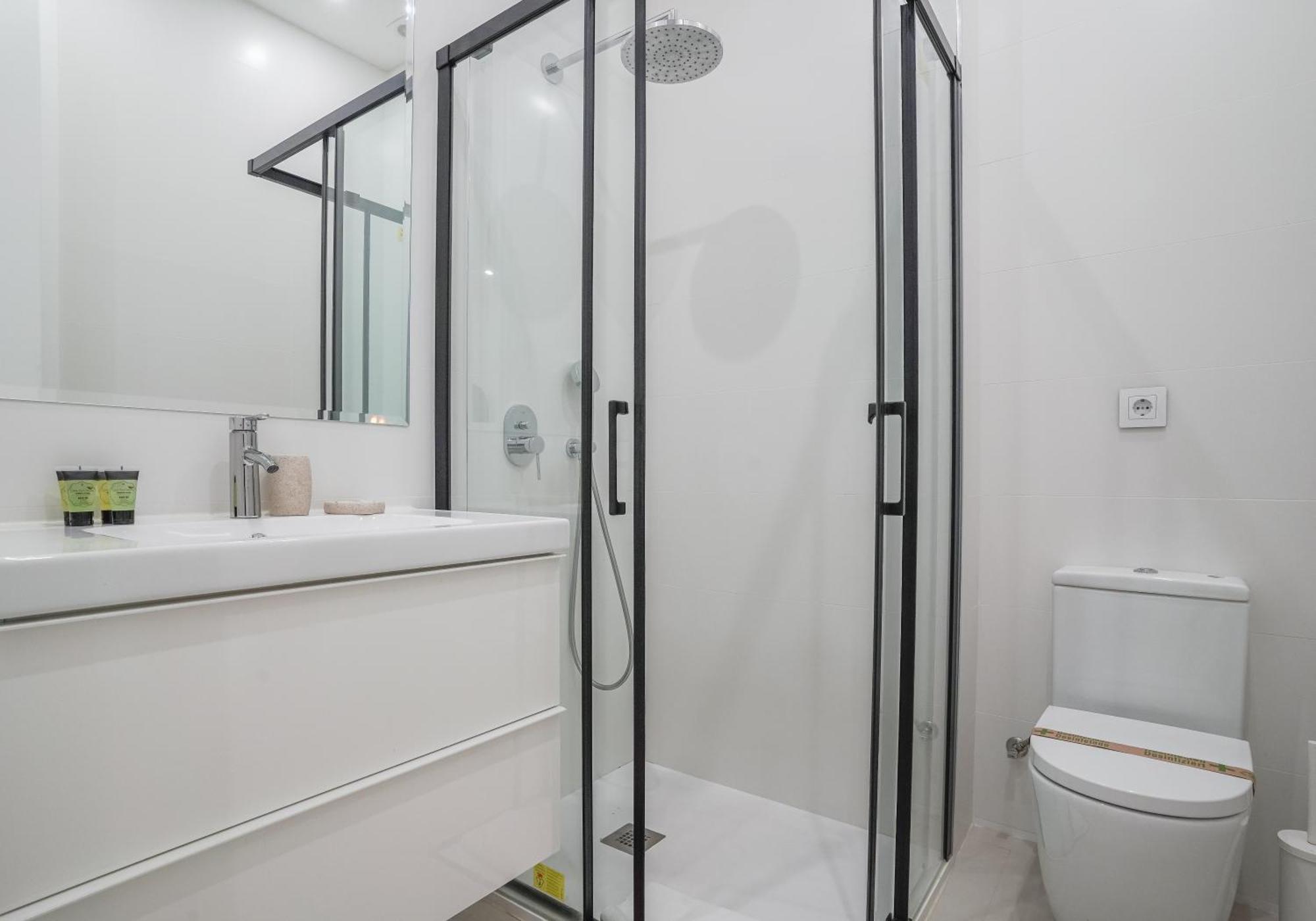 Modern Apartment-1Bedroom 1Bath-Prosperidad Madrid Esterno foto